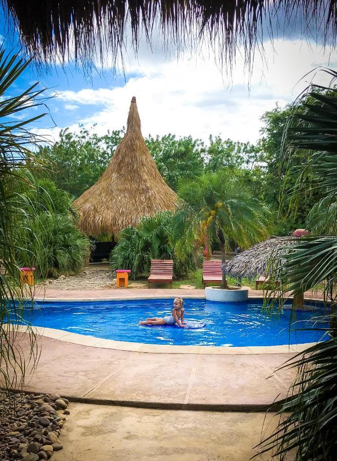 פופויו Buena Onda Beach Resort מראה חיצוני תמונה